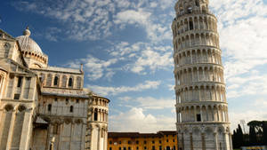 Pisa Leaning Tower Building Wallpaper