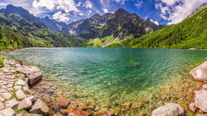 Poland's Morskie Oko Green Lake Wallpaper