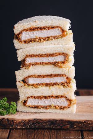 Pork Katsu Sandwiches Wallpaper