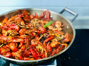 Prawns Spicy Stir Fry Cajun Seafood Wallpaper