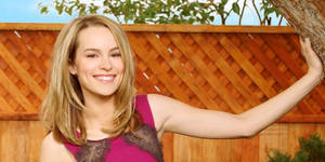 Pretty Teddy Good Luck Charlie Wallpaper