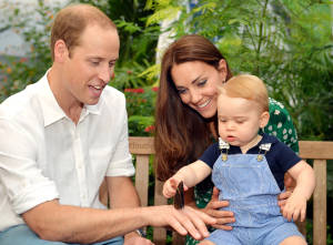 Prince William With Wife And Son Wallpaper