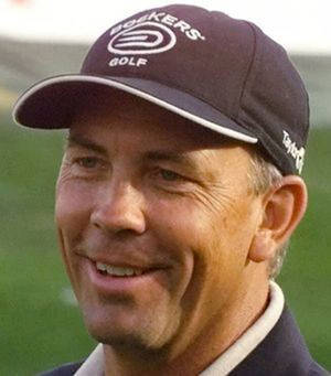 Pro Golfer Tom Lehman In Action Wallpaper