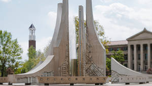 Purdue University Engineering Fountain At Daytime Wallpaper