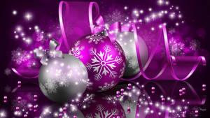 Purple Silver Holiday Balls Wallpaper