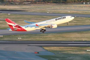 Qantas Flight Take Off Wallpaper