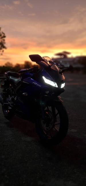 R15 V3 Sunset Wallpaper