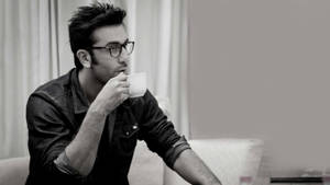 Ranbir Kapoor In Specs Wallpaper