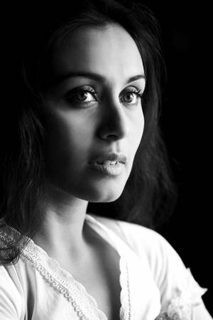 Rani Mukerji In Monochrome Wallpaper