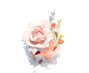 Real Pretty Flower Design Cute Floral Wallpaper
