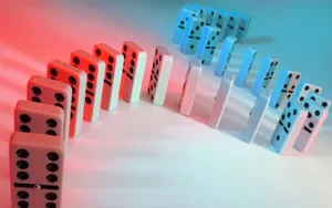 Red And Blue Dominos Wallpaper
