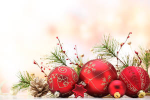 Red Holiday Christmas Ornaments Wallpaper