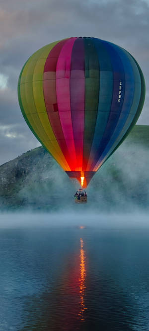 Redmi Note 10 Rainbow Hot Air Balloon Wallpaper