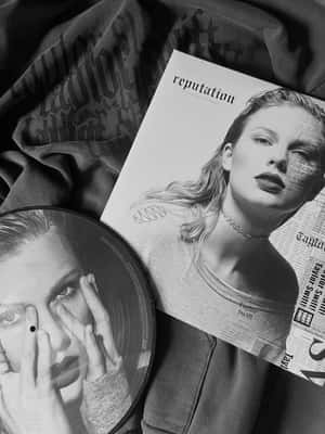 Reputation Vinyland Magazine Blackand White Wallpaper