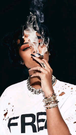Rihanna Girl Smoking Wallpaper