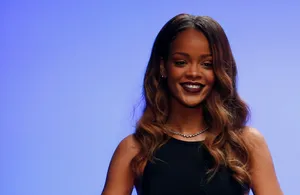 Rihanna River Island Fashion Show Wallpaper