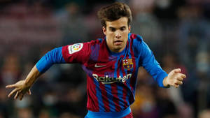 Riqui Puig Run Football Barcelona Vs. Real Betis Wallpaper