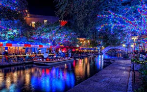 River Walk Holiday Christmas Lights Wallpaper