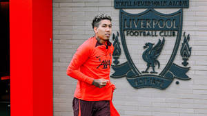 Roberto Firmino Jogging Crest Wallpaper