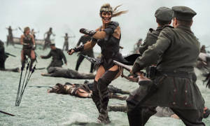 Robin Wright In Wonder Woman Movie Antiope Wallpaper