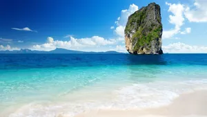 Rock Island Beach Wallpaper