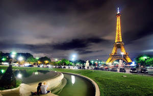 Romantic Paris Eiffel Tower Wallpaper