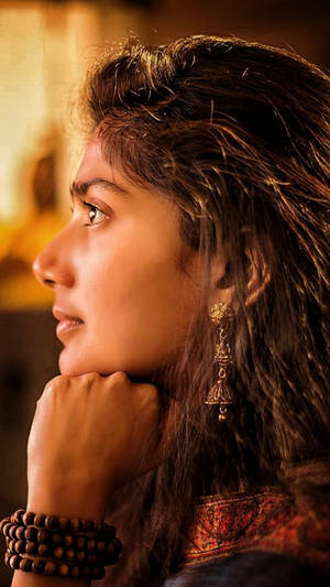 Sai Pallavi Side View Wallpaper