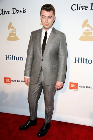 Sam Smith At Pre-grammy Gala 2015 Wallpaper