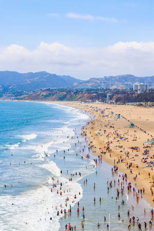 Santa Monica Beach Tourists Wallpaper