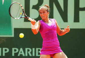 Sara Errani Pink Nike Outfit Wallpaper