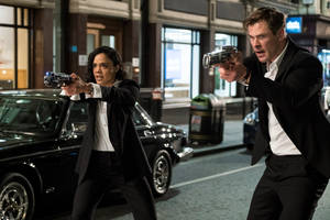 Scene From Men In Black International Wallpaper