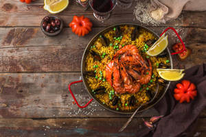 Seafood Paella Creative Plating Wallpaper