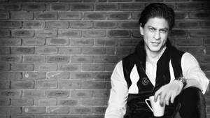 Shah Rukh Khan At Brick Wall Wallpaper