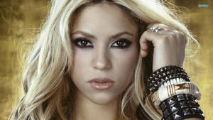 Shakira Black Bracelet Wallpaper