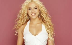 Shakira Famous Singer Wallpaper