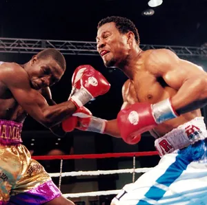 Shane Mosley Trading Blows Wallpaper