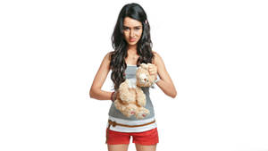 Shraddha Kapoor With Teddy Bear Wallpaper