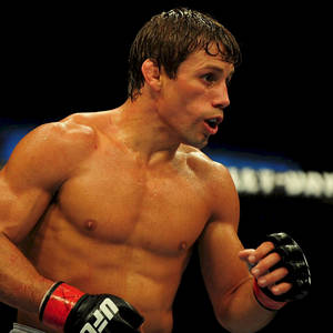 Side Profile Of Urijah Faber Wallpaper