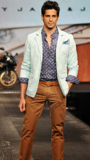 Sidharth Malhotra Brown Jeans Model Wallpaper