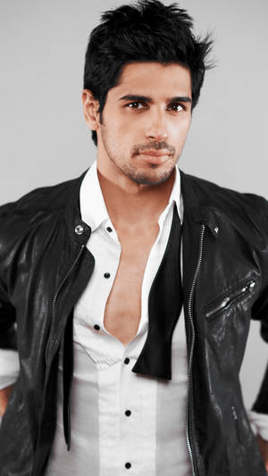 Sidharth Malhotra Leather Jacket Wallpaper