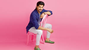 Sidharth Malhotra Pink Chair Wallpaper