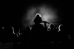 Silhouette In Concert Black Screen 4k Wallpaper