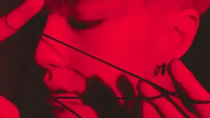 Singer Hoshi Of Seventeen Wallpaper