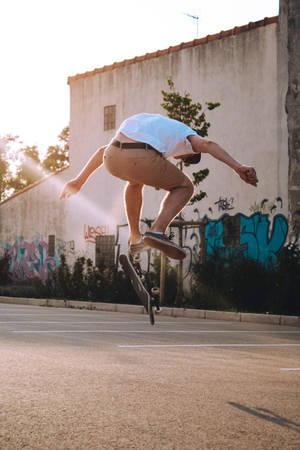Skateboard Flipping Trick Wallpaper