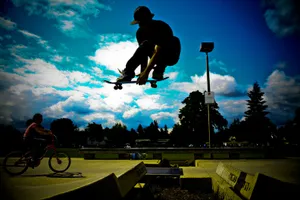 Skateboard Silhouette Performance Photography Wallpaper