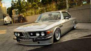 Sleek Classic Bmw 2800cs In Its Timeless Glory Wallpaper