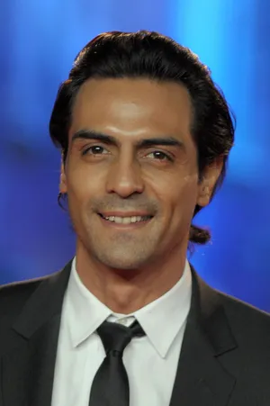 Smiling Arjun Rampal In Suit Wallpaper
