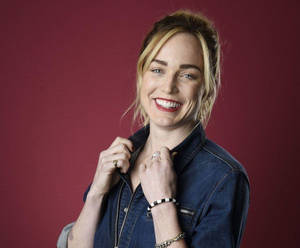 Smiling Caity Lotz Wallpaper