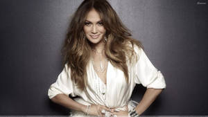 Smiling Jennifer Lopez In White Dress Wallpaper