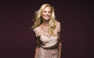 Smiling Katherine Heigl Wallpaper